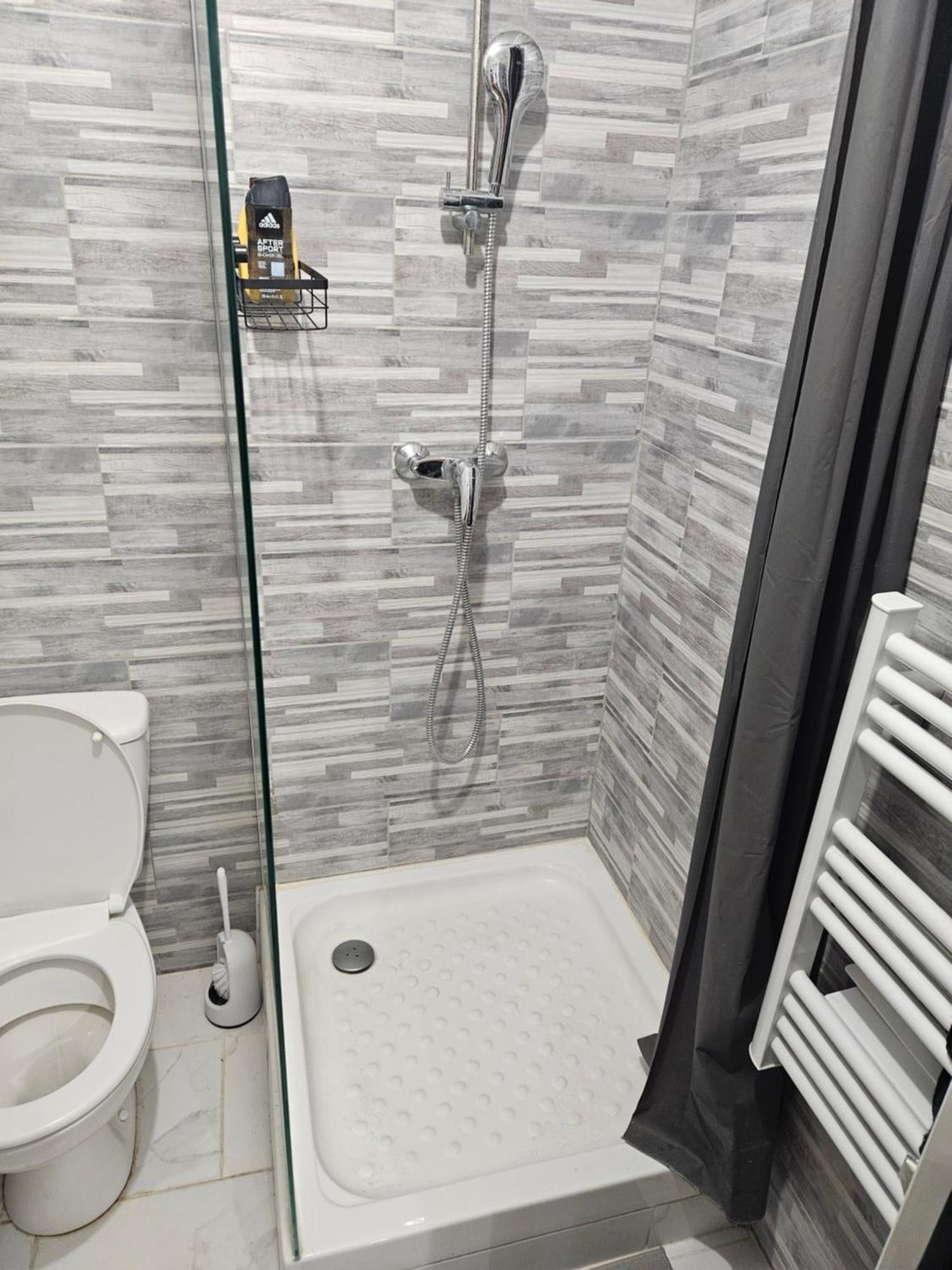 T2 Chaleureux, Calme Et Entierement Renove. Apartment Béziers Exterior foto